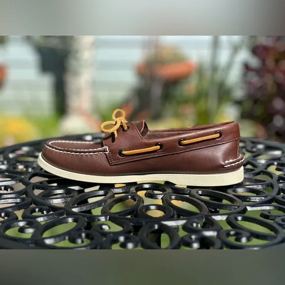 Sperry — Boat Shoes - Picture 6 of 8